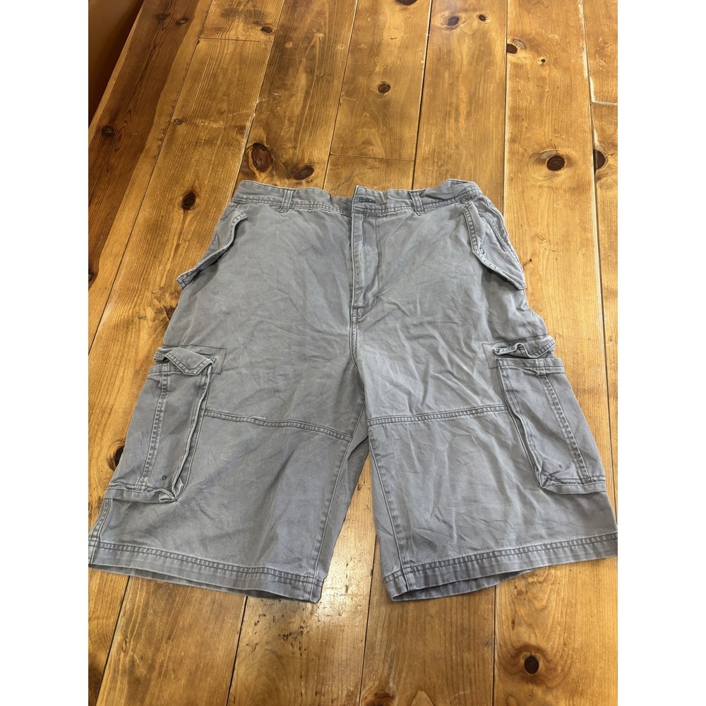 Eckō Unltd. Men's Gray Cargo Shorts Size 34 Relaxed Fit Cotton Casual